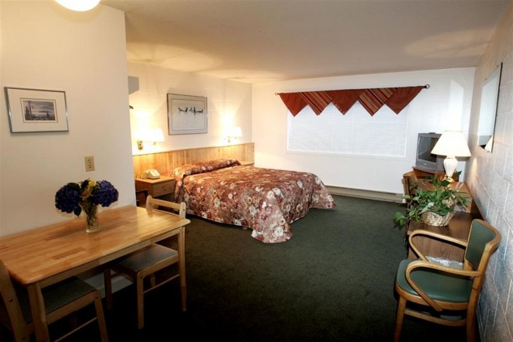 Pacific Rim Motel Ucluelet Extérieur photo